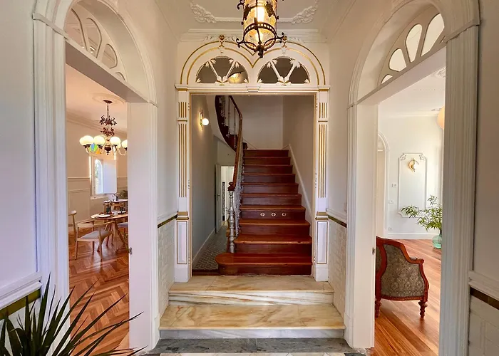 Villa Boutique 1880-Romantic Historic Boutique Hotel With Outdoor Jacuzzi